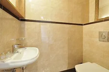 Szálloda Dom & House - Parkur 3*