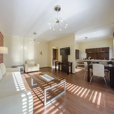 Szálloda Dom & House - Parkur 3*