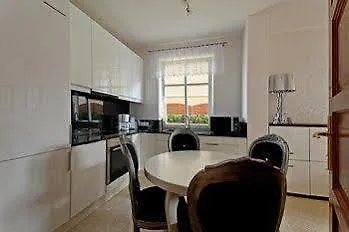 Dom & House - Parkur 3*